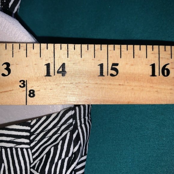 Isabel Maternity Geometric Tankini Swim Top Criss Cross Back - Picture 10 of 11